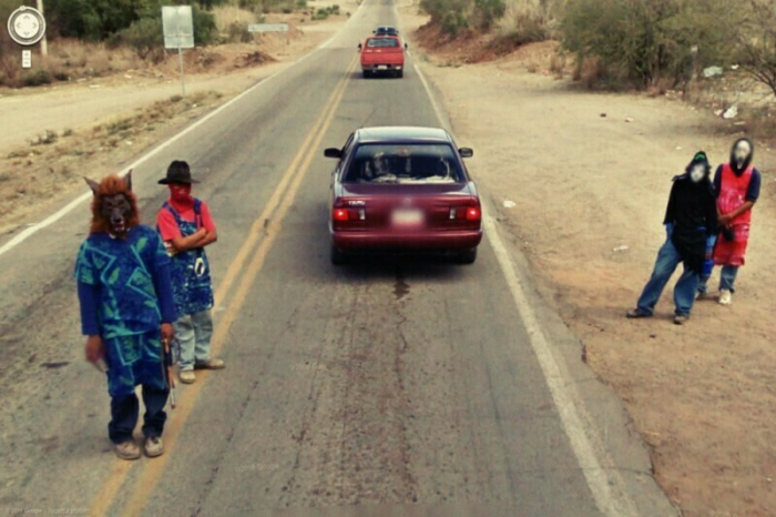 10 самых безумных кадров, сделанных на камеры Google Street View