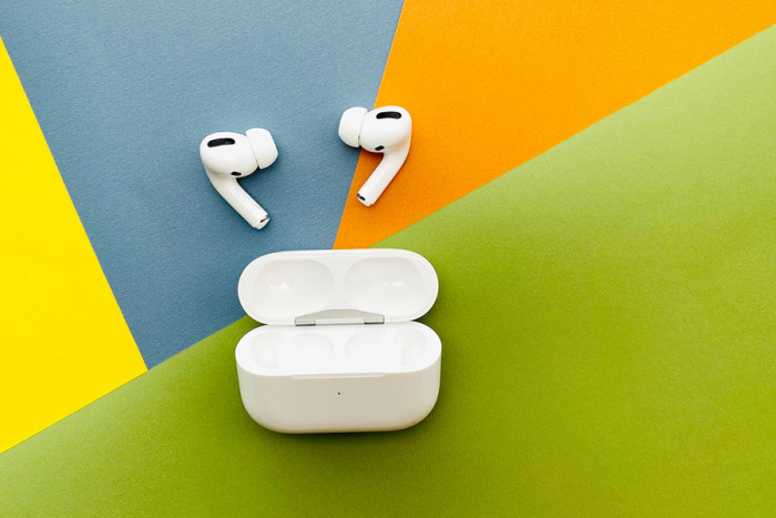 Портал GizmoChina назвал пять лучших и недорогих альтернатив наушникам AirPods