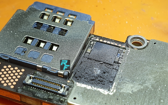 IPhone 16 Pro Max. История зарядки от повербанка