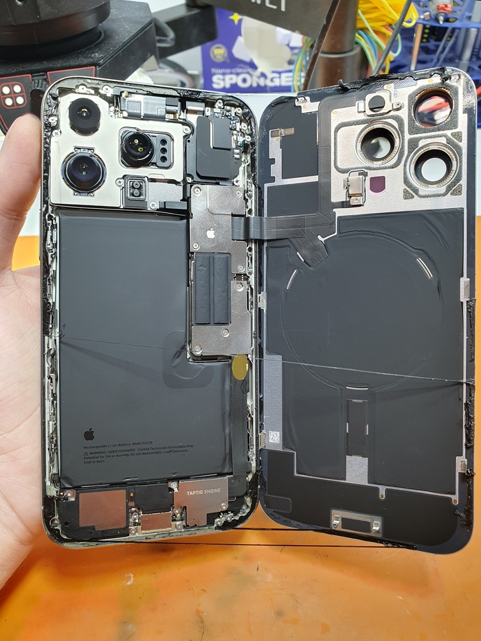 IPhone 16 Pro Max. История зарядки от повербанка