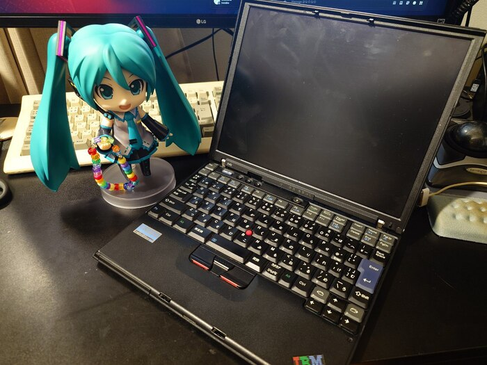 Сезам, грузися! Установка Windows XP на древний ноутбук без физических носителей