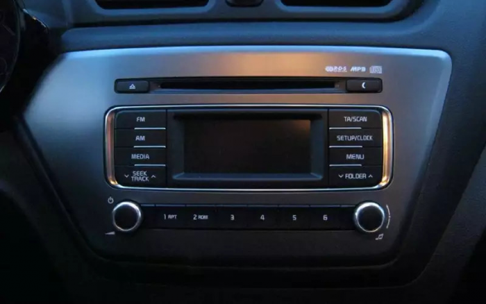 Медиасистема 2-DIN — зачем она нужна и на что обратить внимание