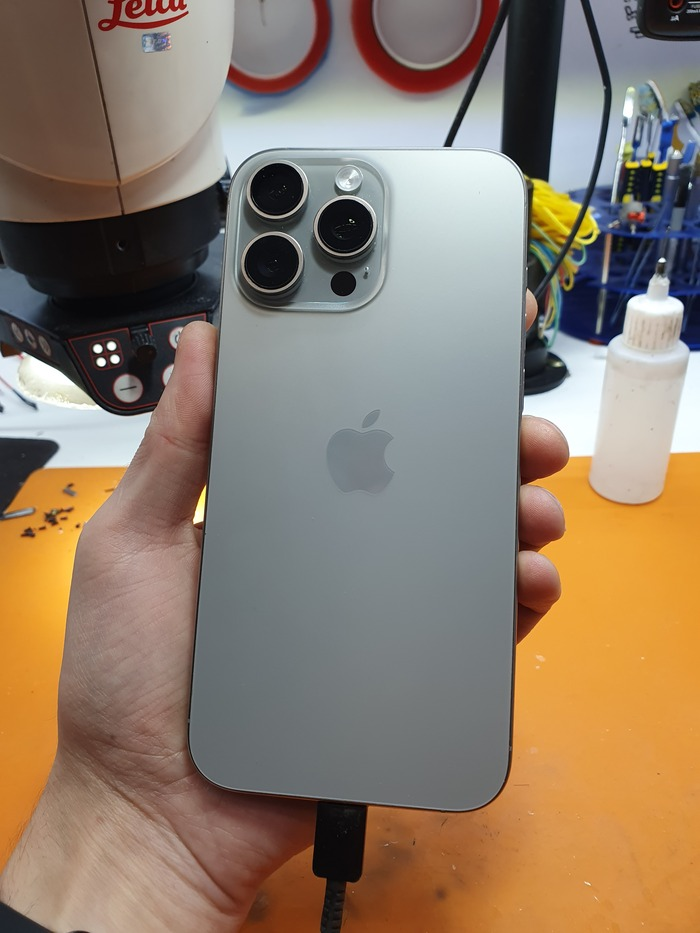 IPhone 16 Pro Max. История зарядки от повербанка