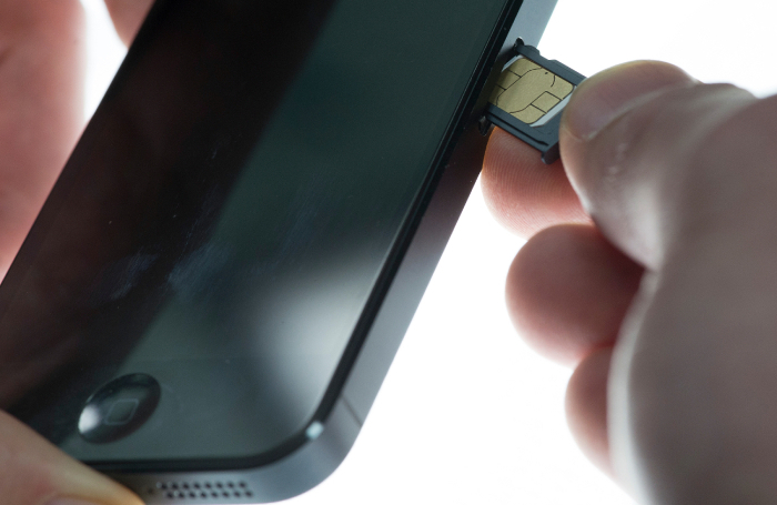 С ноября лишние сим-карты россиян будут блокировать