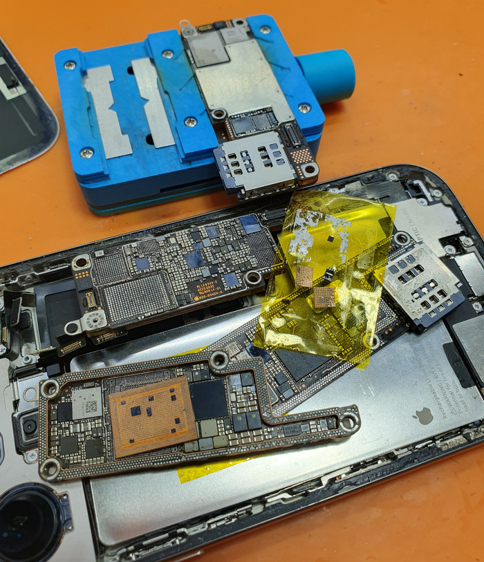 IPhone 16 Pro Max. История зарядки от повербанка