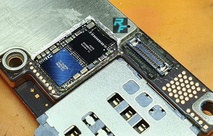 IPhone 16 Pro Max. История зарядки от повербанка