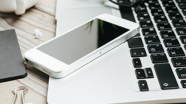 Пять признаков, что мошенники уже взломали ваш телефон удаленно