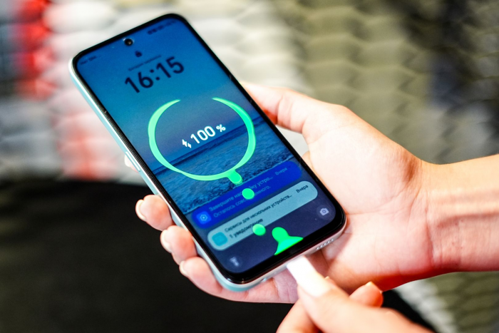 В МВД рассказали, как обезопасить себя при продаже телефона