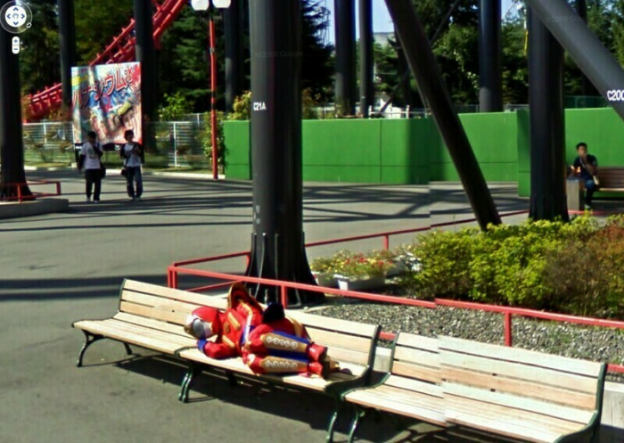 10 самых безумных кадров, сделанных на камеры Google Street View