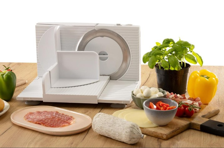 Техника, которая работает за вас: кухонные гаджеты, которые действительно полезны